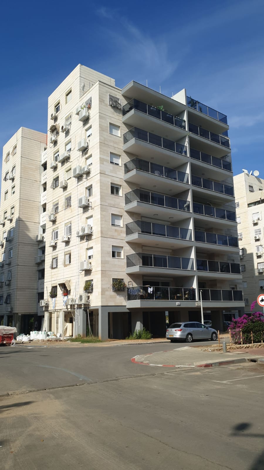 אוהלי יעקוב 11 תל אביב אחרי תוספת המרפסות